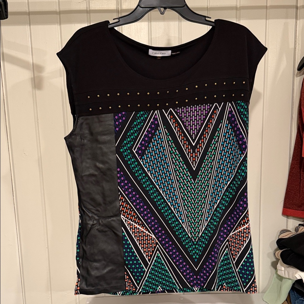 Calvin Klein Black Top with Vibrant Geometric Design
